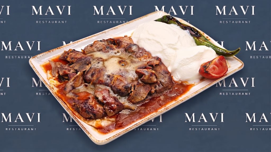 İskender-Kebab mit Steak-Döner